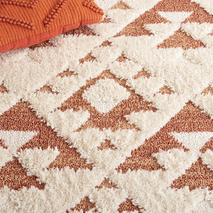 Safavieh Moroccan Tassel Shag 688 Power Loomed Shag & Flokati Rug Ivory / Brick Rust 5'-3" x 7'-6"