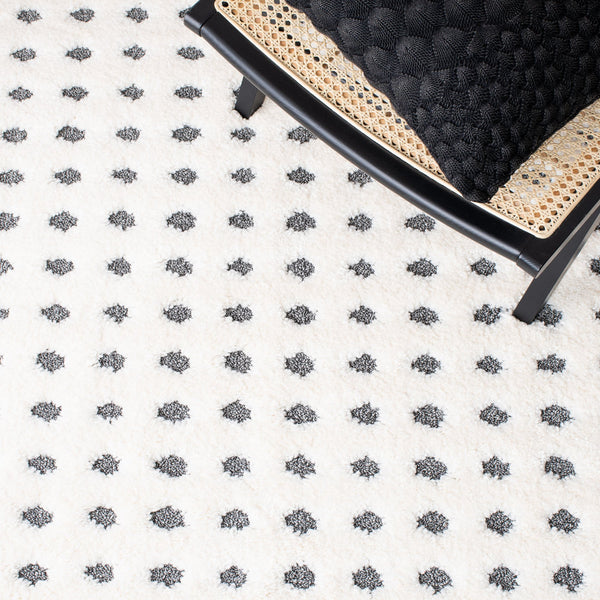 Safavieh Moroccan Tassel Shag Area Rug - Luxurious Plush Comfort With Elegant Floral Motifs & Eco-friendly Durability Ivory ,Grey Polypropylene Pile Mts690a-5