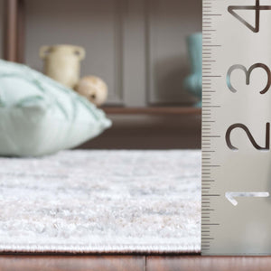 Safavieh Maya Modern Area Rug With Elegant Central Medallion Design For Timeless Home Décor Charm Ivory ,Grey Beige 28%  Jute,23% Polyester Shrink,20% Polyester,15% Adhesive Material,14% Polyester Flash Mya111a-28