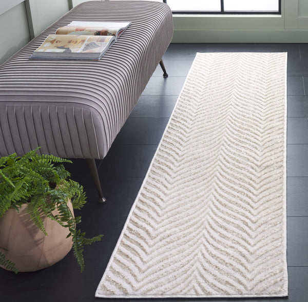 Safavieh Maya Exquisite Modern Chevron Area Rug For Timeless Elegance And Comfort In Any Home Decor Ivory ,Beige 28%  Jute,23% Polyester Shrink,20% Polyester,15% Adhesive Material,14% Polyester Flash Mya112a-7sq