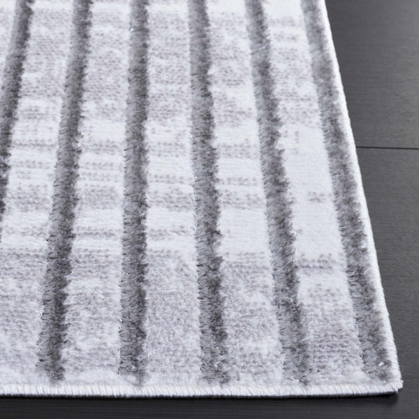 Safavieh Maya Exquisite Power-loomed Area Rug With Geometric Design For Modern Elegance And Durability Ivory ,Grey 28%  Jute,23% Polyester Shrink,20% Polyester,15% Adhesive Material,14% Polyester Flash Mya114f-7sq