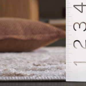 Safavieh Maya Modern Abstract Runner Rug In Striking Ivory And Grey - Durable, Stylish Home Decor Accent Ivory ,Beige 28%  Jute,23% Polyester Shrink,20% Polyester,15% Adhesive Material,14% Polyester Flash Mya116b-28