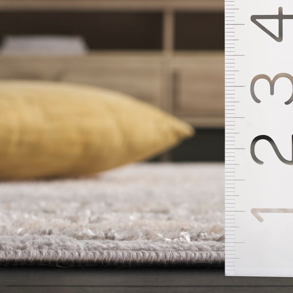 Safavieh Maya Modern Area Rug - Elegant Power-loomed Design With Subtle Patterns For Timeless Home Decor Ivory ,Grey 28%  Jute,23% Polyester Shrink,20% Polyester,15% Adhesive Material,14% Polyester Flash Mya122f-7r