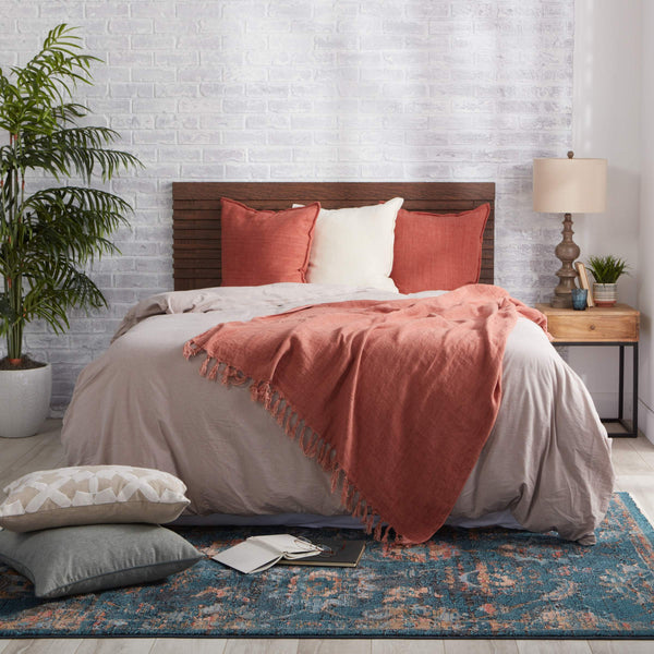 Jaipur Living Vibe by Jaipur Living Myriad Distressed Turkish Oriental Plush Area Rug with Fringe 9'6" x 12'7" RUG146837