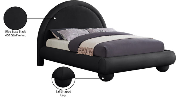 Meridian Furniture Madrid Art Deco Arched Velvet King Bed Sculptural Headboard Eucalyptus Wood Elegant Bedroom Black MadridBlack-K