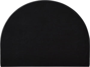 Meridian Furniture Madrid Arched Velvet Queen Bed Art Deco Sculpted Headboard Elegant Bedroom Centerpiece Black MadridBlack-Q