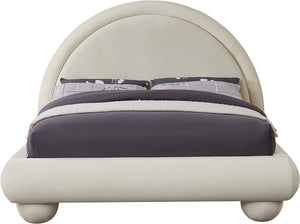 Meridian Furniture Madrid Art Deco Arched Velvet King Bed Sculptural Headboard Eucalyptus Wood Elegant Bedroom Cream MadridCream-K