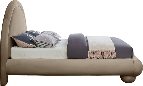 Meridian Furniture Madrid Arched Velvet Queen Bed Art Deco Sculpted Headboard Elegant Bedroom Centerpiece Taupe MadridTaupe-Q