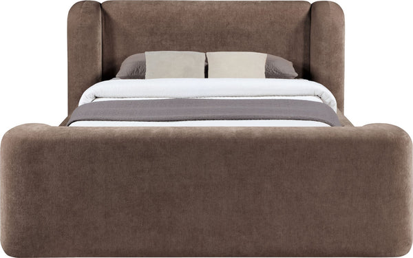 Meridian Furniture Modena Curved Chenille Upholstered King Bed with Sculptural Headboard for Modern Bedrooms Brown ModenaBrown-K