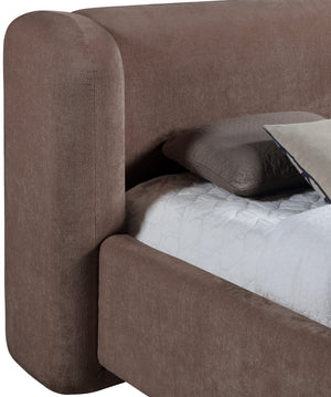 Meridian Furniture Modena Sculptural Queen Bed Plush Chenille Upholstered Curved Frame for Modern Bedroom Brown ModenaBrown-Q