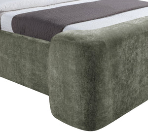 Meridian Furniture Modena Sculptural Chenille Upholstered Full Bed Curved Headboard for Modern Bedroom Style Green ModenaGreen-F