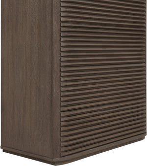 Meridian Furniture Morino Oak Veneer Chest of Drawers with Soft Close for Modern Bedroom Storage Brown MorinoBrown-CH