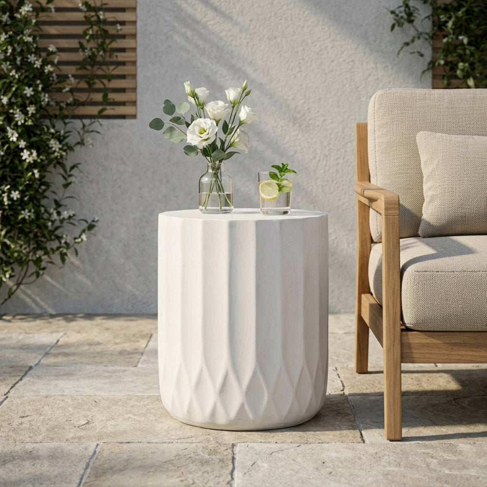 English Elm Round Outdoor Concrete Side Table Sculptural Scallop Edge Patio Accent Fully Assembled N773P462387W