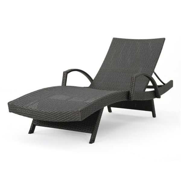 English Elm Salem Outdoor PE Wicker Chaise Lounge Resort Style Reclining Poolside Chair Rattan+Metal 76 x 29.92 x 21.5 inches N775P392600G