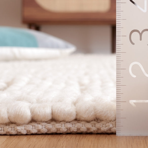 Safavieh Natura 129 NAT129 Hand Woven Bohemian Rug Ivory NAT129A-8