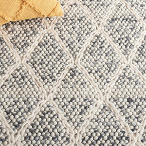 Safavieh Natura 131 NAT131 Hand Woven Bohemian Rug Grey / Ivory NAT131F-8