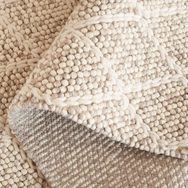 Safavieh Natura 131 NAT131 Hand Woven Bohemian Rug Brown / Ivory NAT131T-8