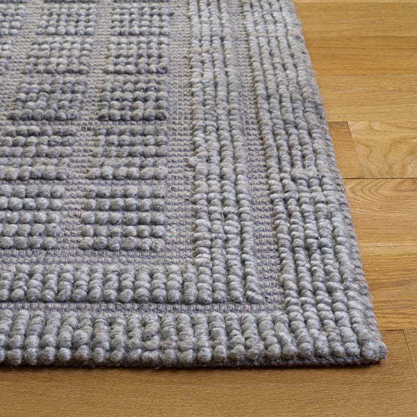 Safavieh Natura Hand-Woven Grey Runner — Slim Low-Profile Scandinavian Rug, Wool Blend Durable Hallway Accent 2'-3" x 8'-0" NAT138F-28