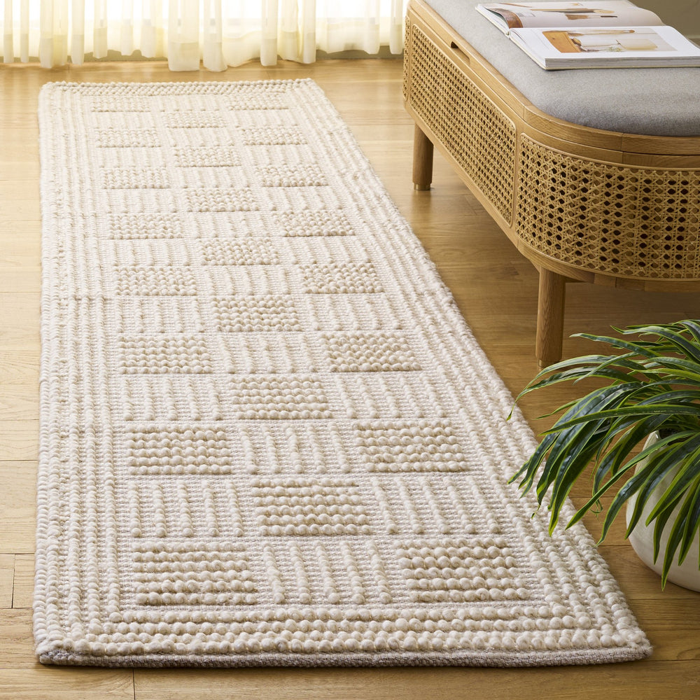 Safavieh Natura Hand‑Woven Ivory Area Rug — Low‑Profile Wool Blend, Durable Artisanal Texture For Calm DéCor 4'-0" x 6'-0" NAT139A-4