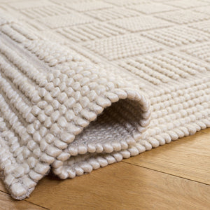 Safavieh Natura Hand-Woven Ivory Area Rug — Soft Wool Blend, Low-Profile 1/4" Pile, Scandinavian-Ready Design 6'-0" x 6'-0" NAT139A-6SQ