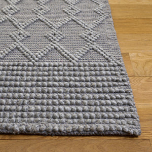 Safavieh Natura Hand-Woven Grey Area Rug — Low-Pile Wool Blend, Scandinavian Minimalist Style, Durable Comfort 4'-0" x 6'-0" NAT140F-4