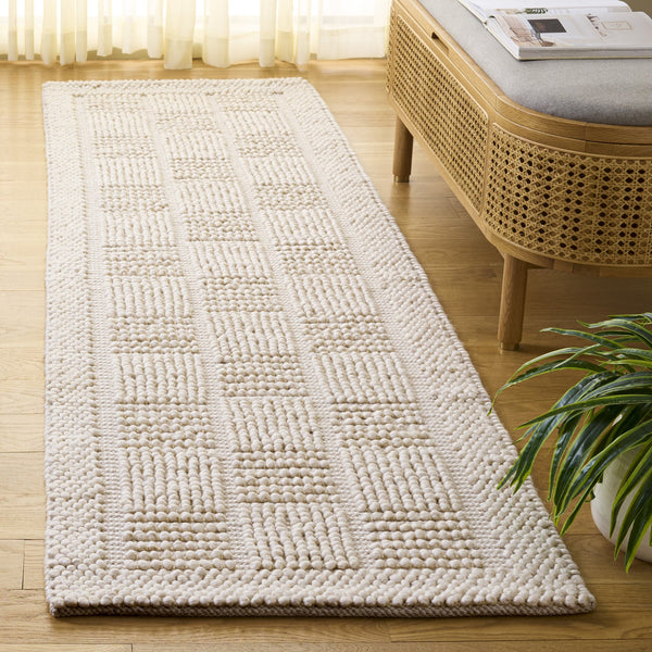 Safavieh Natura Handwoven Ivory Area Rug — Soft Wool Blend, Low-Profile Texture, Artisanal Indian Craftsmanship 6'-0" x 6'-0" NAT141A-6SQ