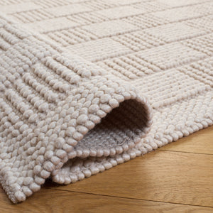 Safavieh Natura Handwoven Ivory Area Rug — Soft Wool Blend, Low-Profile Texture, Artisanal Indian Craftsmanship 6'-0" x 6'-0" NAT141A-6SQ