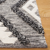 Safavieh Natura 203 NAT203 Hand Woven Bohemian Rug Black / Ivory NAT203A-5