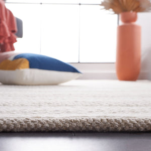 Safavieh Natura 211 Hand Woven Wool Rug Ivory NAT211A-9
