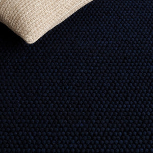 Safavieh Natura Hand Woven Wool Cotton Area Rug Plush Navy Pile for Living and Dining Rooms NAT220N-6