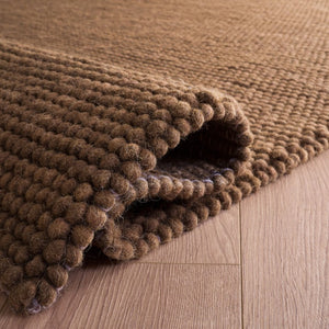 Safavieh Natura Hand Woven Wool Cotton Area Rug Earthy Rust Tones for Living Room or Bedroom NAT220P-5