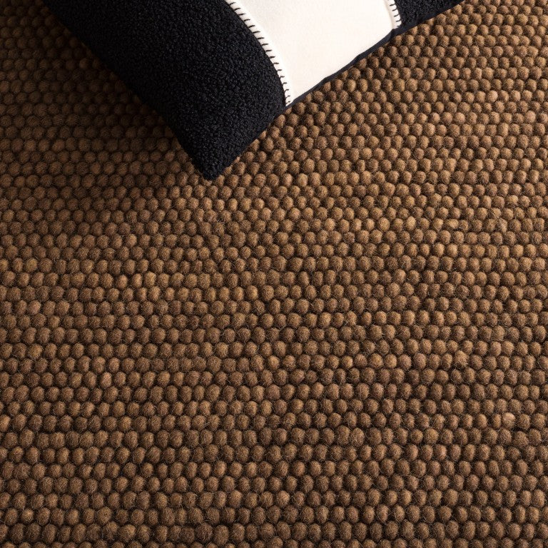 Safavieh Natura Hand Woven Wool Cotton Rug Earthy Rust Tones Artisan Square Living Room Accent NAT220P-6SQ