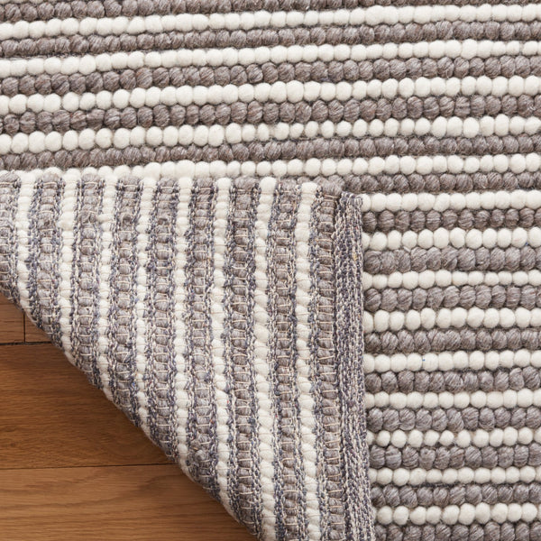 Safavieh Natura Exquisite Hand-woven Area Rug From India - Luxurious Wool & Cotton, Soft Pile, Versatile Style Ivory ,Dark Brown Wool And Cotton Nat220t-10