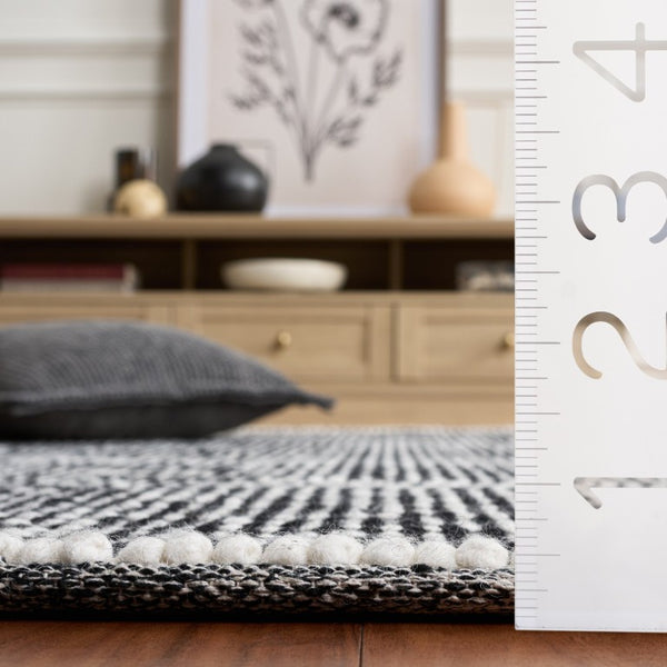 Safavieh Natura Hand Woven Wool Cotton Area Rug Ivory Black Minimalist Living Room Accent NAT220X-8