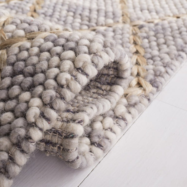 Safavieh Natura Handwoven Wool Cotton Diamond Lattice Area Rug for Modern Living Spaces NAT223G-68