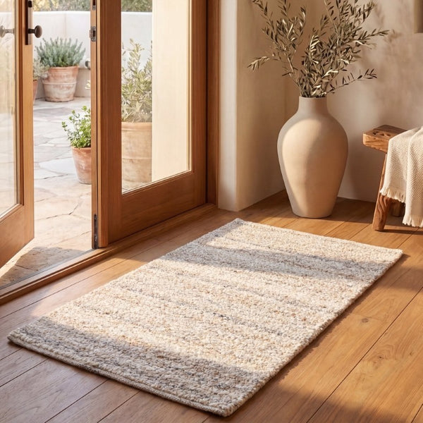 Safavieh Natura Handwoven Wool Accent Rug Artisan Crafted for Entryways and Cozy Small Spaces Beige NAT228B-2