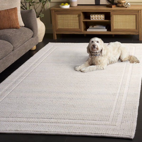 Safavieh Natura Hand-Woven Grey Wool Rug — Scandinavian-Inspired Plush Texture, Durable Indian Craftsmanship 4'-0" x 6'-0" NAT229F-4