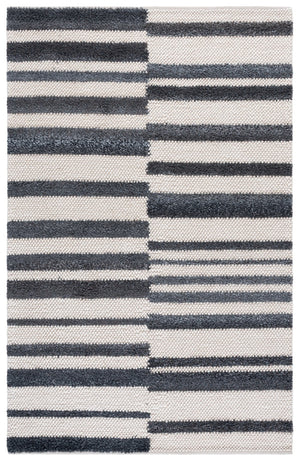 Safavieh Natura Elegant Handloomed Area Rug - Versatile Medium Rectangle For Living Spaces And Offices Dark Grey ,Ivory 60% Wool 30% Pet Yarn,10% Cotton Nat231h-5