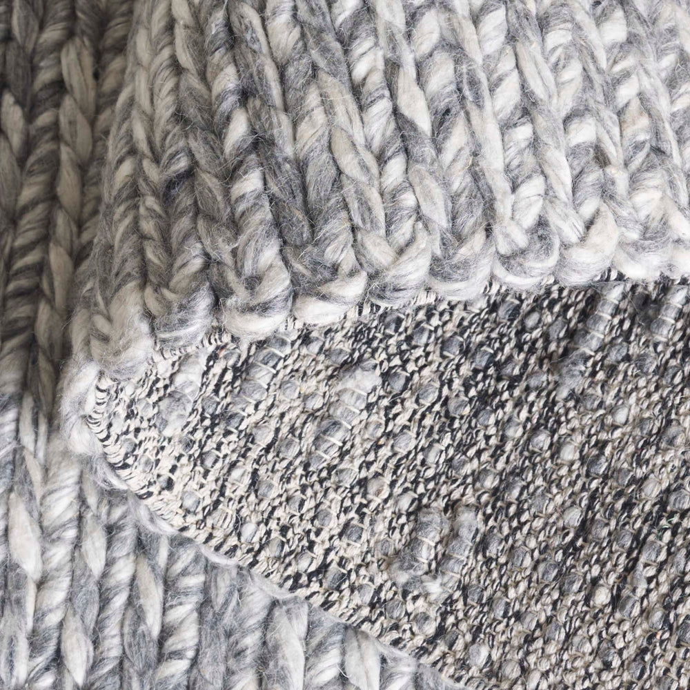 Safavieh Natura 254e Beige Taupe Beige ,Taupe 70% Wool,20% Viscose,10% Cotton Nat254e-3