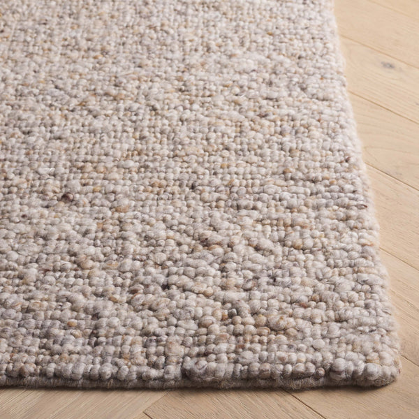 Safavieh Natura Handcrafted Area Rug - Elegant Minimalist Design For Luxurious Comfort And Timeless Style Beige 70% Wool,20% Nylon,10% Cotton Nat257b-3