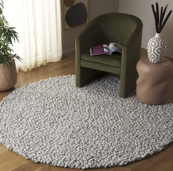 Safavieh Natura Hand-woven Area Rug – Luxurious 6 Ft Diameter For Contemporary Elegance And Comfort Light Grey 70% Wool,20% Viscose,10% Cotton Nat258g-6r