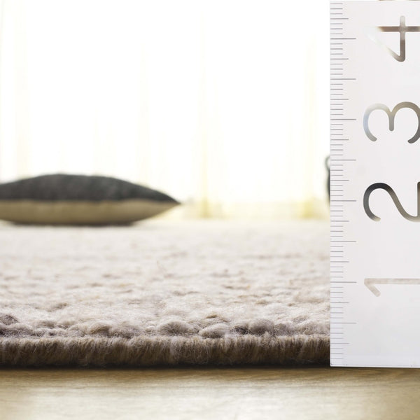 Safavieh Natura Handwoven Area Rug - Luxurious Comfort And Timeless Elegance For Modern Home Decor Spaces Beige ,Ivory 70% Wool,20% Nylon,10% Cotton Nat260b-8