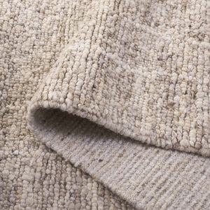 Safavieh Natura Handwoven Runner Rug - Luxurious Modern Design For Hallways And Entryways, Crafted In India Beige ,Ivory 70% Wool,20% Nylon,10% Cotton Nat260b-5