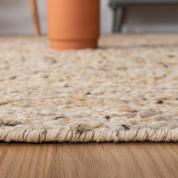 Safavieh Natura Handwoven Wool Cotton Ivory Accent Rug for Entryways Bedside and Reading Nooks Beige 2'-3" x 7'-0" NAT263B-27