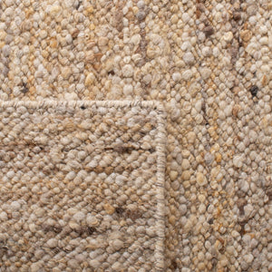 Safavieh Natura Hand Woven Elegant Wool And Cotton Accent For Hallways, Perfect For Minimalist Interiors Beige 80% Wool And 20% Cotton Nat263b-210