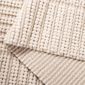 Safavieh Natura Handcrafted Bohemian Area Rug - Luxurious Wool And Cotton Blend For Timeless Elegance Ivory 80% Wool,20% Cotton Nat286a-8