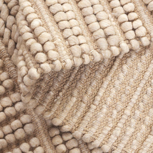 Safavieh Natura Handcrafted Bohemian Area Rug - Luxurious Wool And Cotton Blend For Timeless Elegance Taupe 80% Wool,20% Cotton Nat286e-6