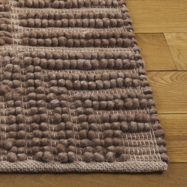 Safavieh Natura Bohemian-inspired Runner Rug - Handcrafted Elegance For Hallways And Entryways, Durable Comfort Brown 80% Wool,20% Cotton Nat286t-5
