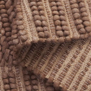 Safavieh Natura Handcrafted Bohemian Area Rug - Luxurious Wool And Cotton Blend For Timeless Elegance Brown 80% Wool,20% Cotton Nat286t-8