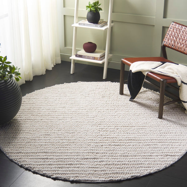 Safavieh Natura Handcrafted Bohemian Area Rug – Elegant Design, Durable Wool & Cotton Blend For Stylish Living Spaces Ivory 80% Wool,20% Cotton Nat287a-3